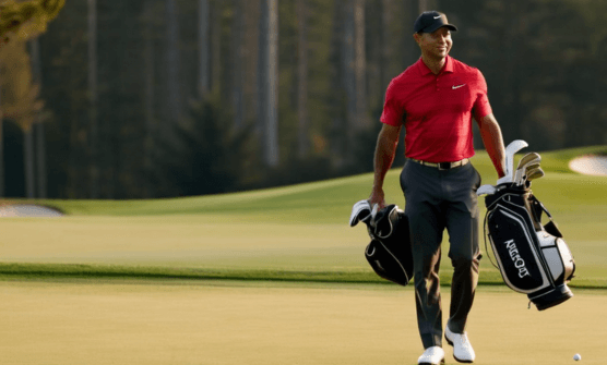 Tiger Woods' Golf Bag (1)